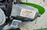 Toyota Auris 2006-2012 Front Right Window Regulator Motor 85701-02010 (2)