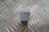 Toyota Avensis D4D fuse relay 90080-87019 2003-2009