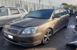 Toyota Avensis MK2 Estate breaking spares parts front wiper motor linkages 85110-05050