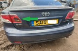 Toyota Avensis MK3 saloon rear left inner tail brake light on boot