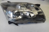 Toyota Avensis TR headlight and headlamp drivers side front 2006 2007 2008