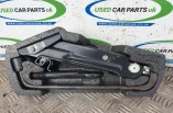 Toyota Aygo MK1 wheel jack set brace 2005-2014