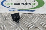 Toyota Corolla Verso MK2 Denso Flasher Relay Module 81980-05040 (2)