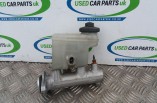 Toyota Hiace van 2 5 D4D Brake Master Cylinder cap and bottle 2002