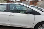 Toyota Yaris MK3 door white drivers front 5 door 040 Paint Code