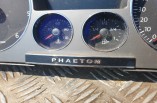 VW Phaeton Speedometer Instrument Cluster Clocks 3D0920983C 0263661039 1