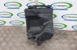 Vauxhall Astra H air filter box 1 8 Petrol 55558311 2