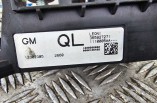 Vauxhall Astra J Battery Terminal Fuses 13302305 (3)