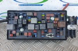 Vauxhall Insignia MK1 CDTI fuse box engine bay 13275881
