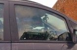 Vauxhall Zafira MK2 B door window glass drivers front right 2005-2014