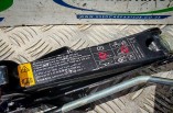 Volvo C30 2009-2013 Wheel Jack (2)