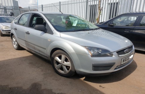 Ford focus st breaking for spares sale